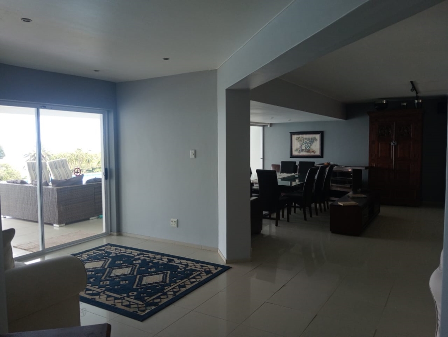 5 Bedroom Property for Sale in Jeffreys Bay Central Eastern Cape